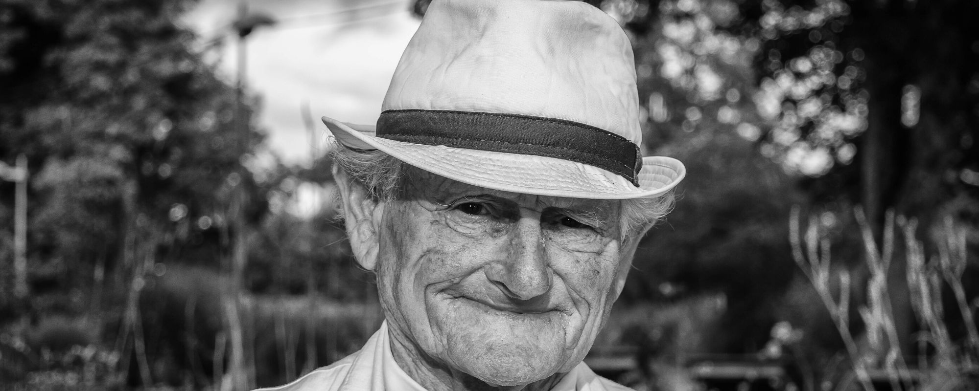 60代おっさんが直面した新型コロナ社会の生活のノウハウを紹介します。
