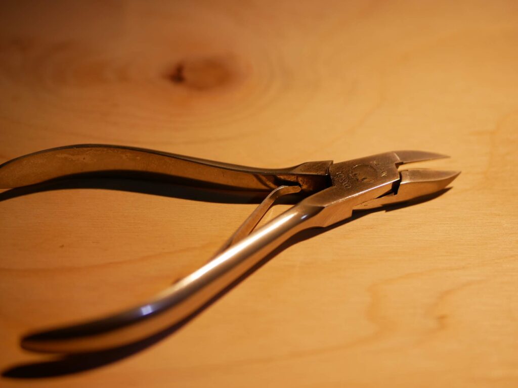 ステンレス製のニッパー型爪切り